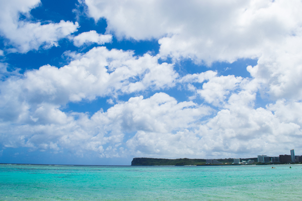 グアムの海と空