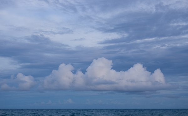 大きな雲